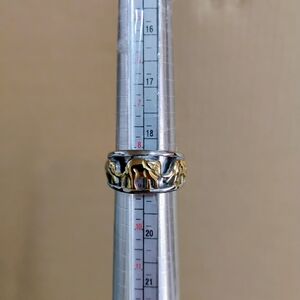 STAINLESS STEEL 3 ELEPHANTS RING